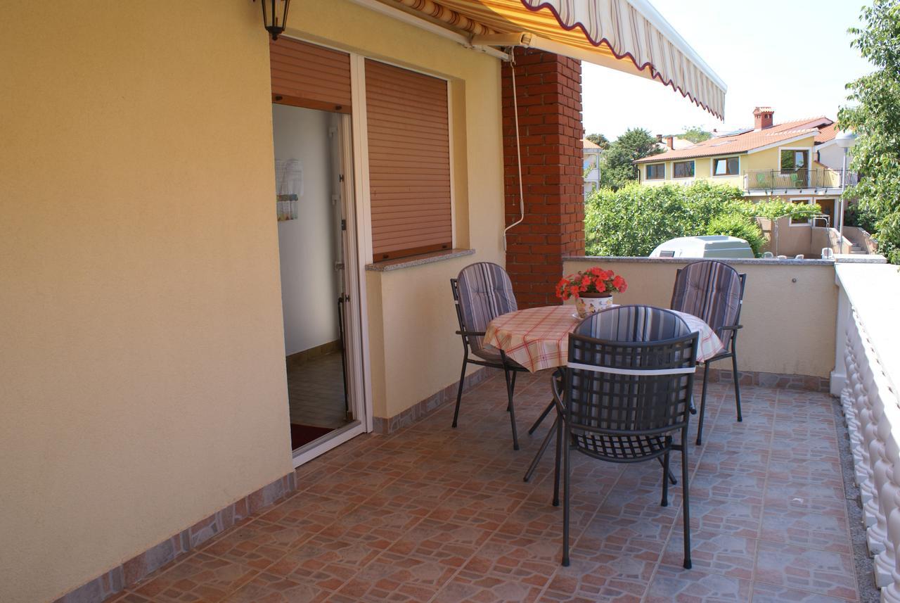 Apartments Nikola Veglia Exterior foto